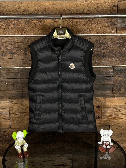 Moncler Siyah Renk Yelek